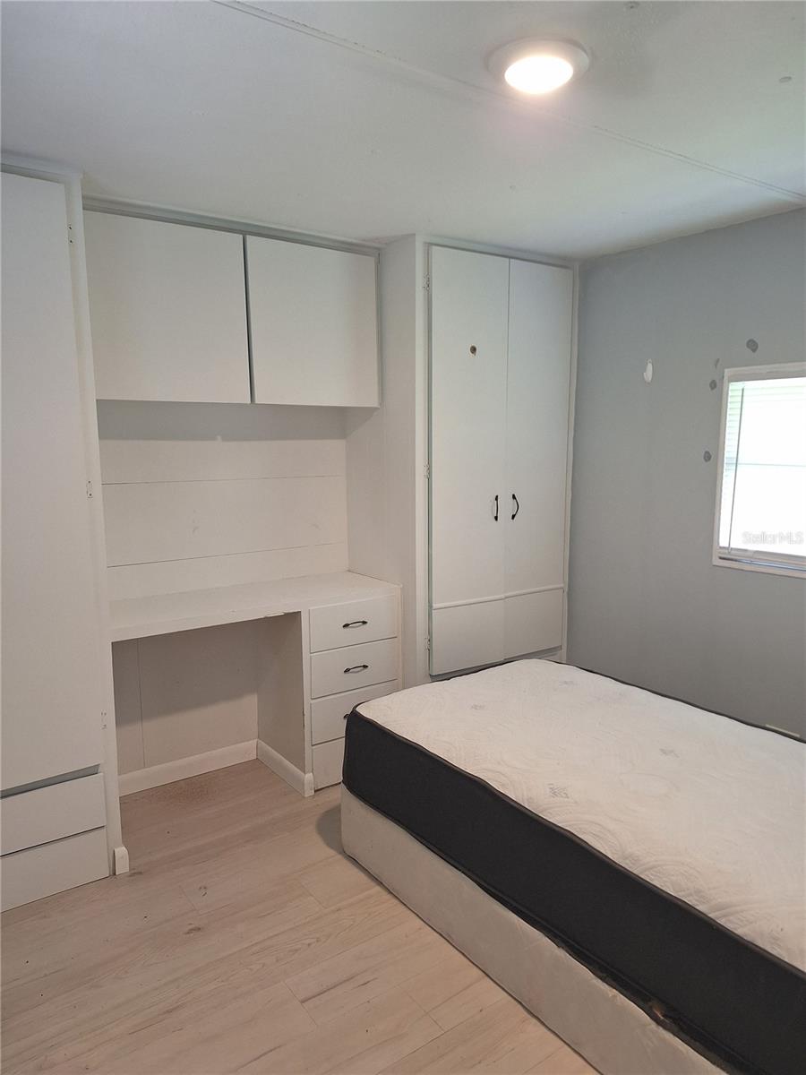 6349 New York St Property Photo 5