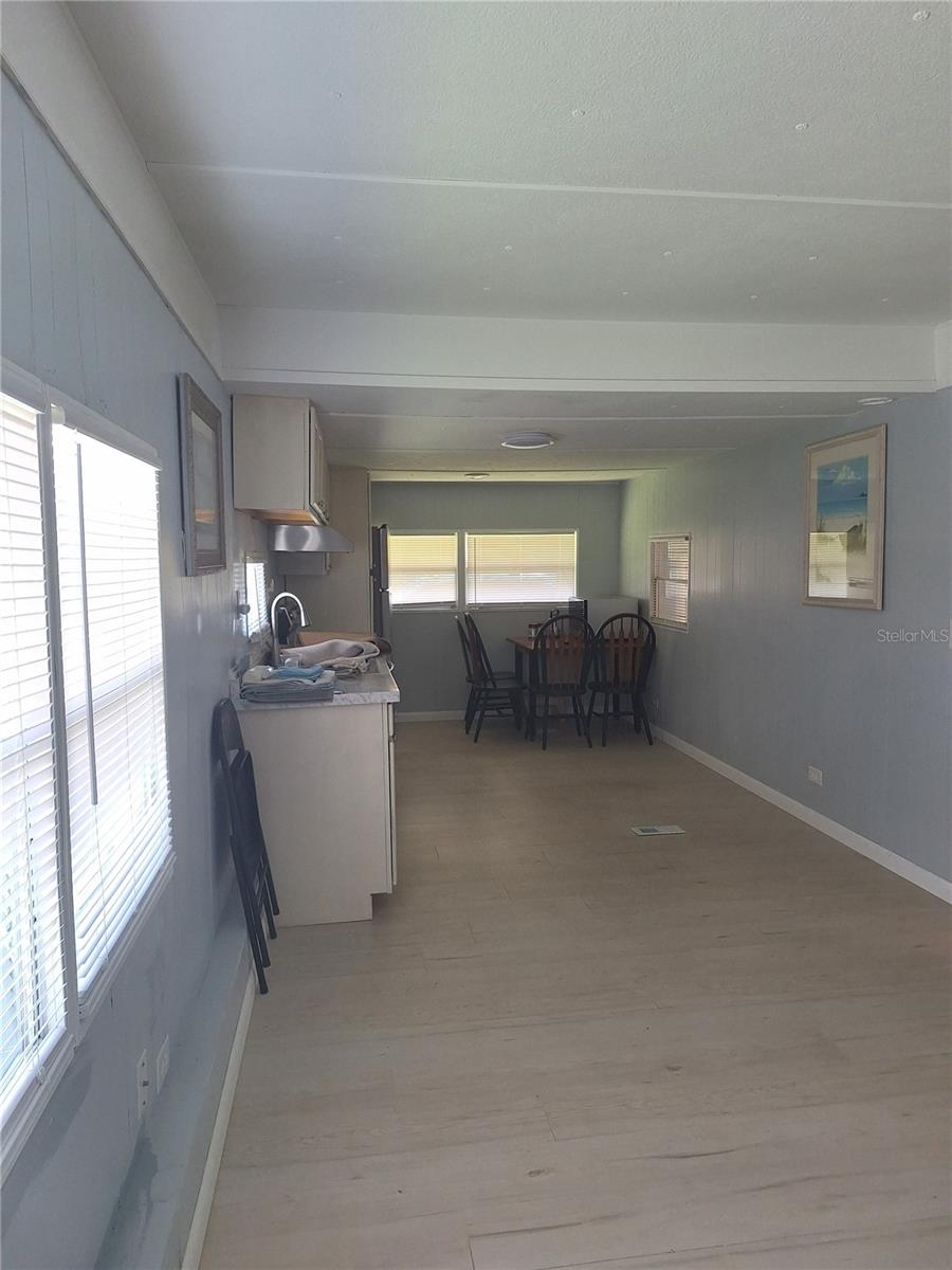 6349 New York St Property Photo 7