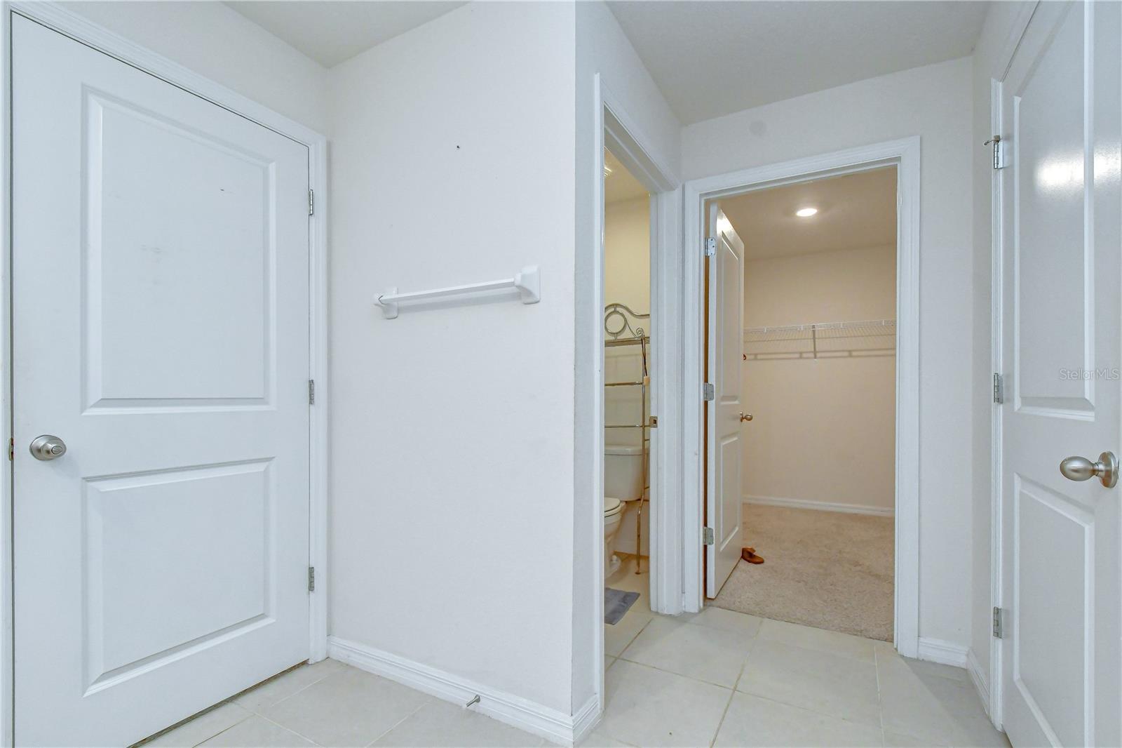 7760 Broad Pointe Dr Property Photo 18