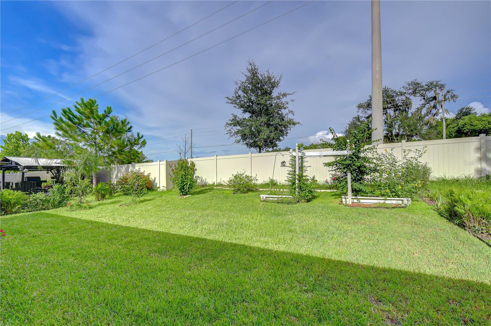 7760 Broad Pointe Dr Property Photo 45