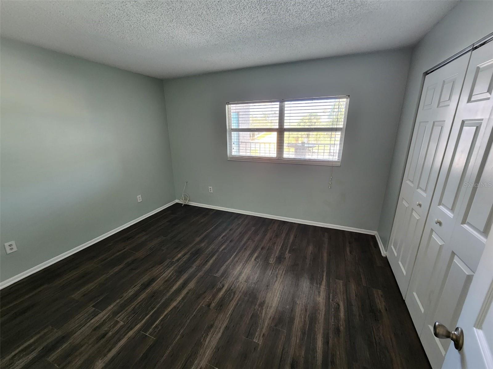 701 1st St #2 Property Photo 13