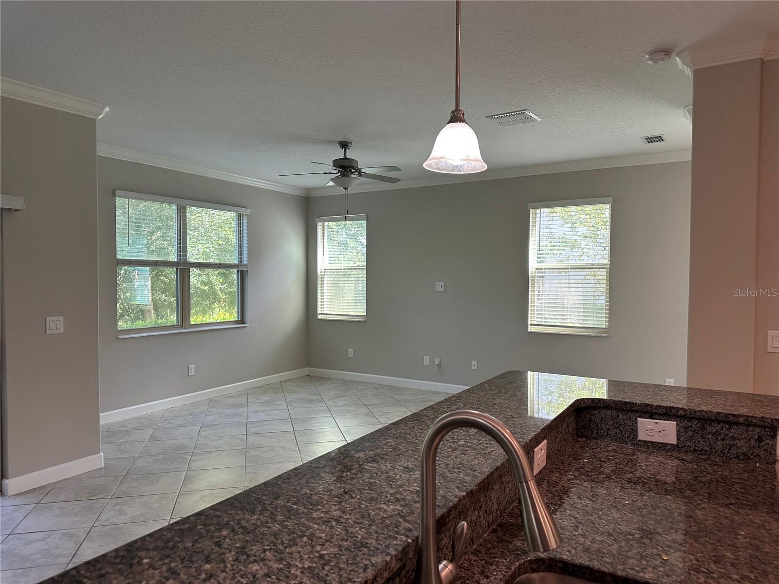 1389 White Fox Run Property Photo 10