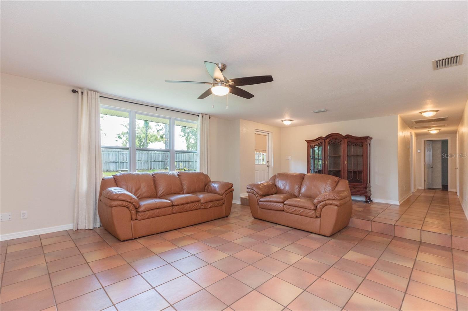 8719 Handcart Rd Property Photo 5