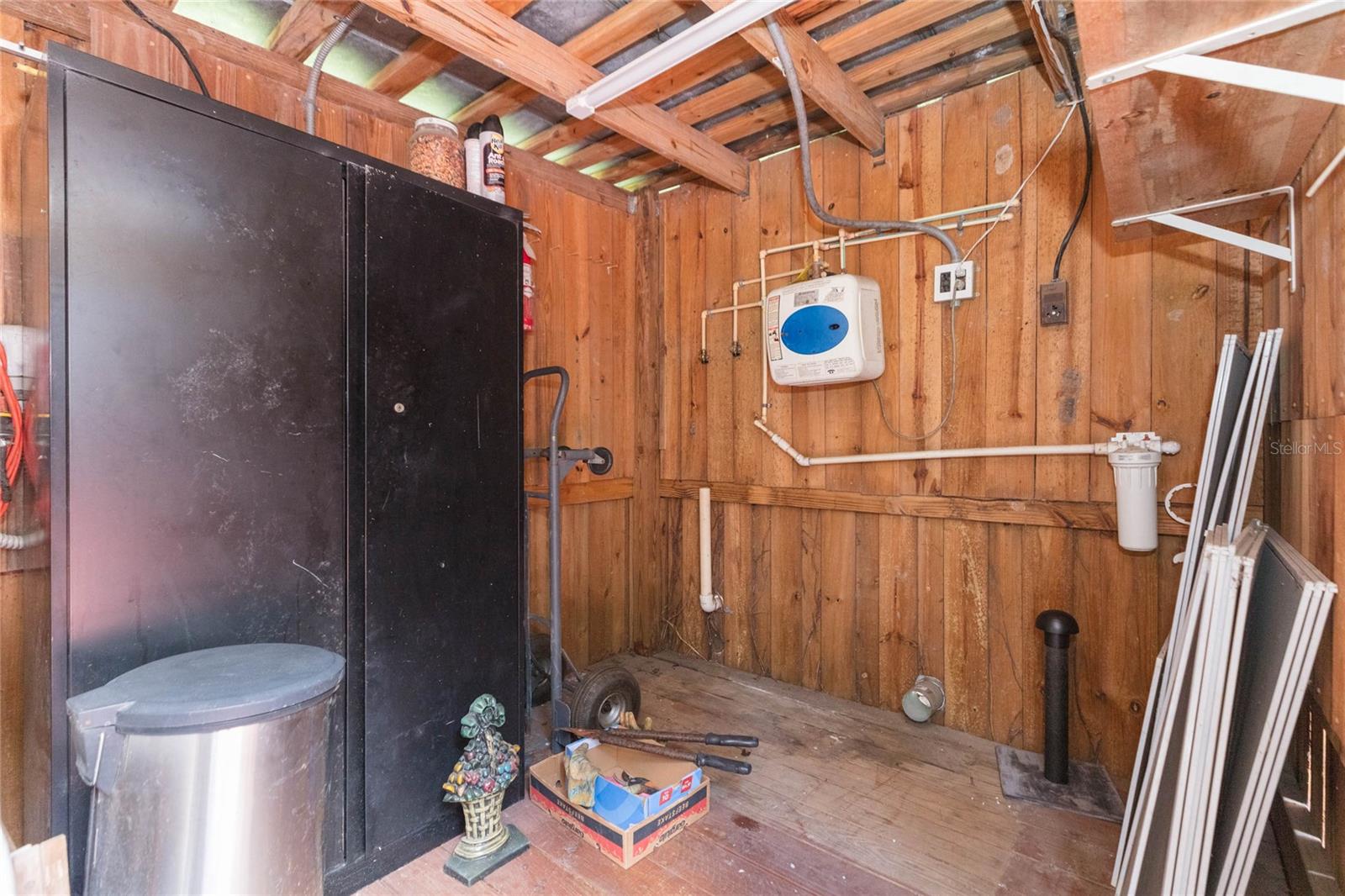 8719 Handcart Rd Property Photo 30