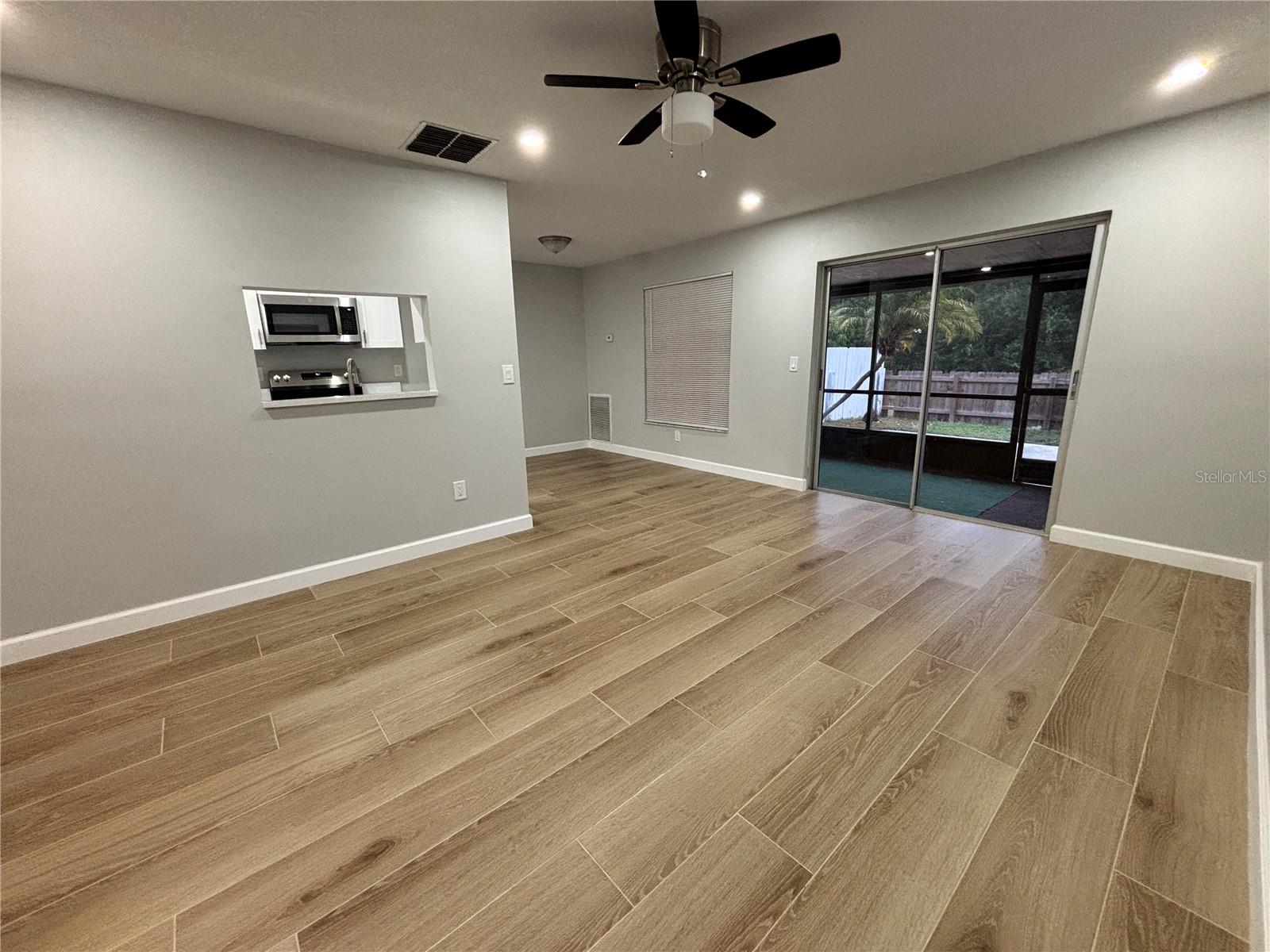 14025 Village View Dr Property Photo 2