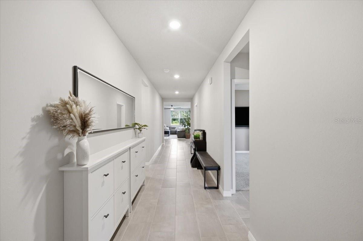 10119 Daybreak Gln Property Photo 4