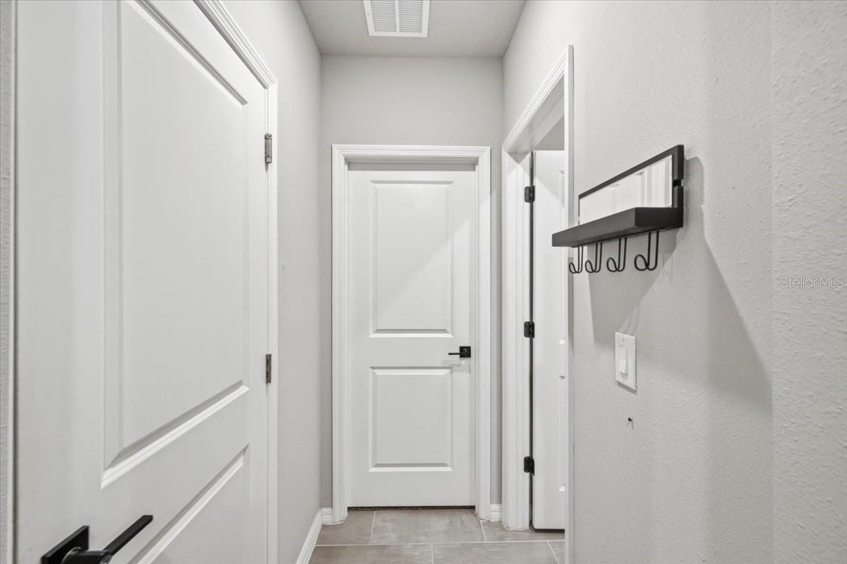 10119 Daybreak Gln Property Photo 31