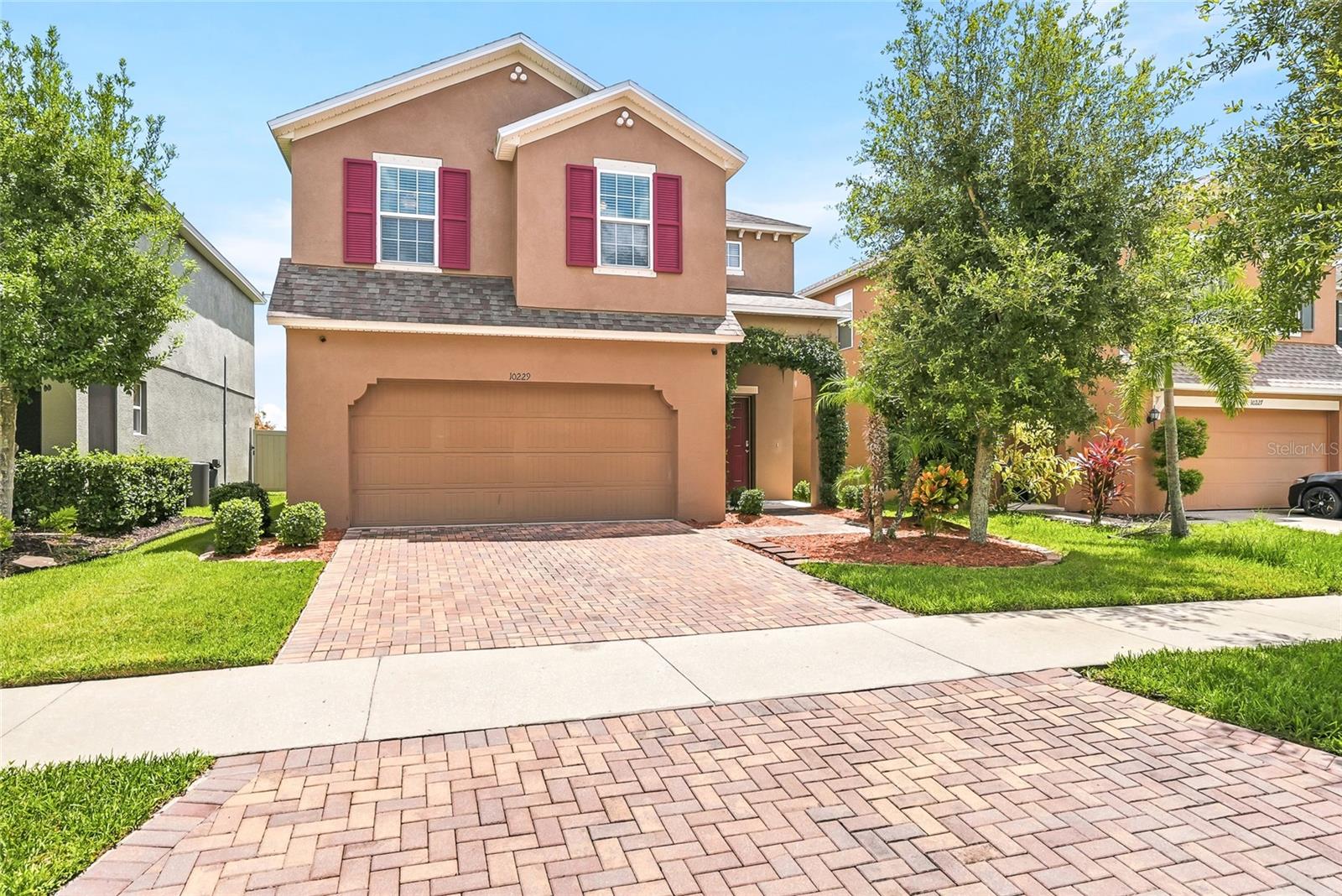 10229 Newminster Loop Property Photo 1