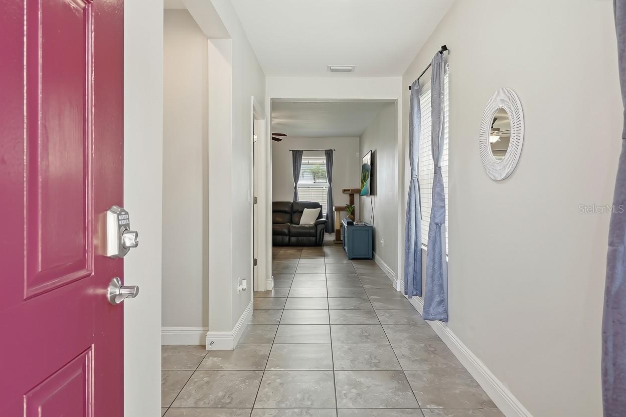 10229 Newminster Loop Property Photo 4