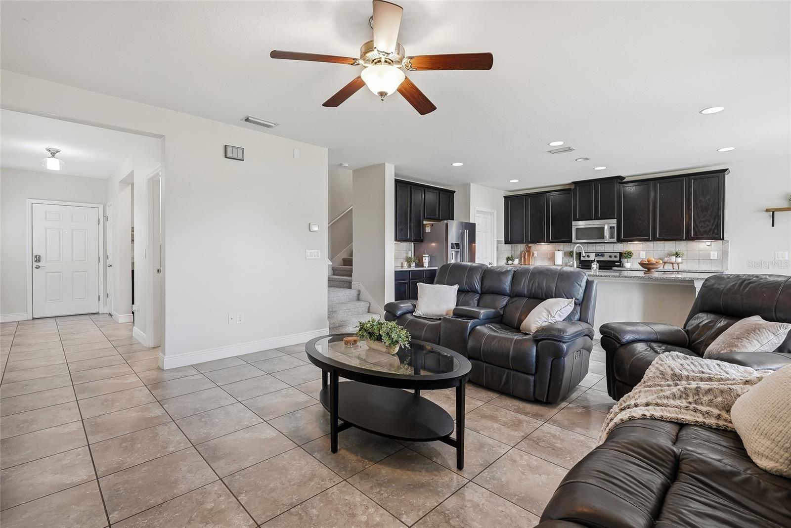 10229 Newminster Loop Property Photo 8