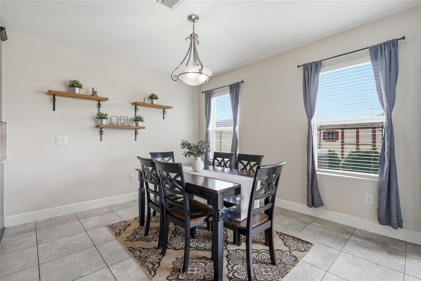 10229 Newminster Loop Property Photo 13