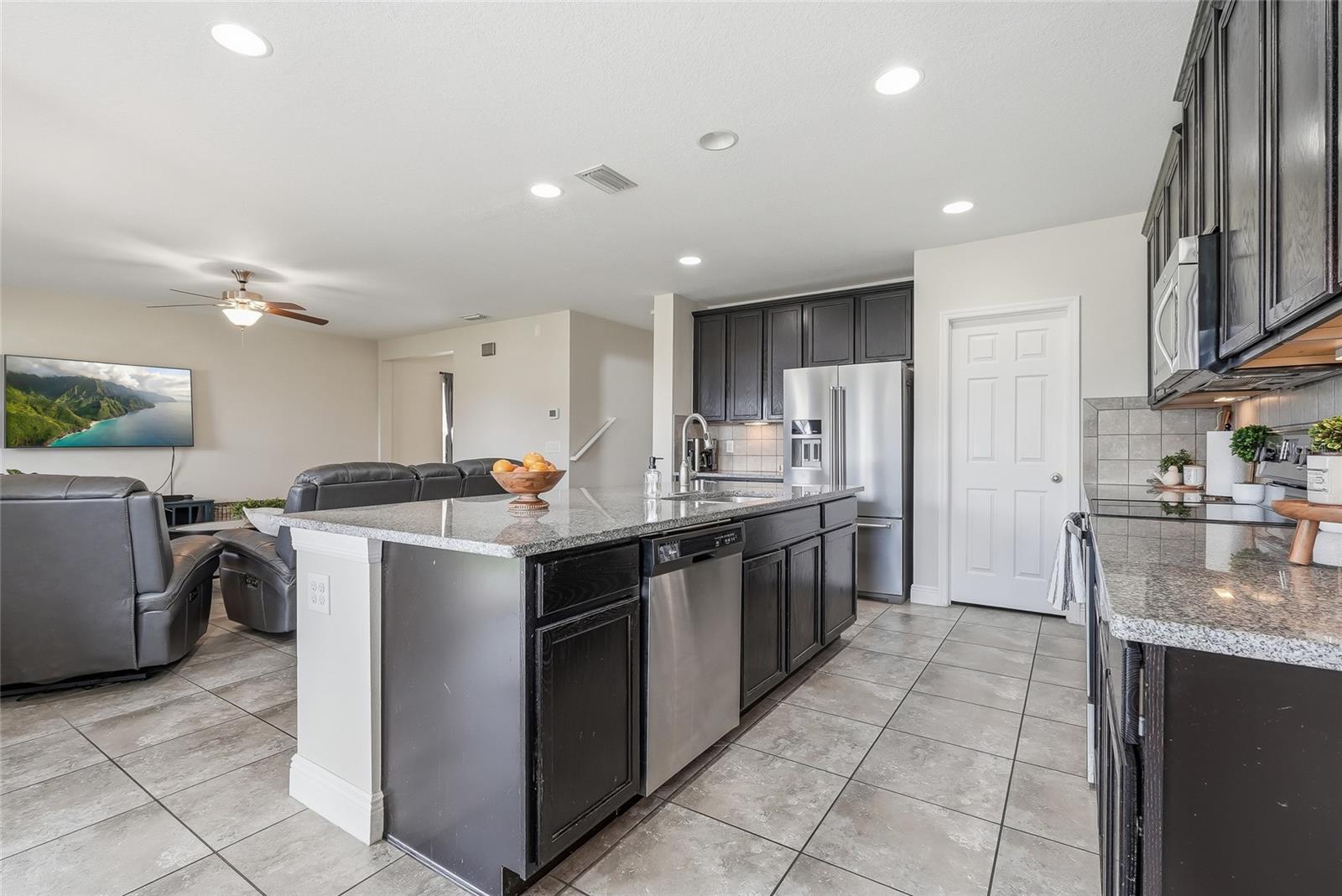 10229 Newminster Loop Property Photo 17