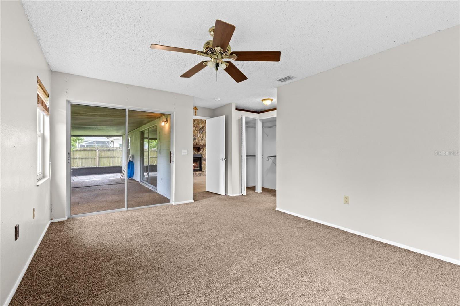 629 Stillview Cir Property Photo 17