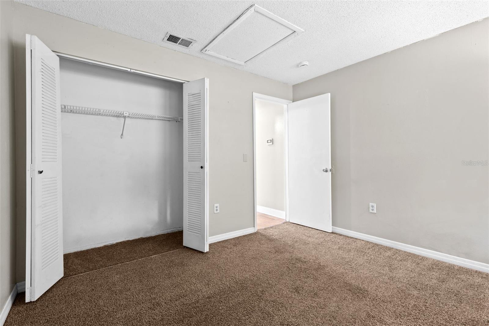 629 Stillview Cir Property Photo 25