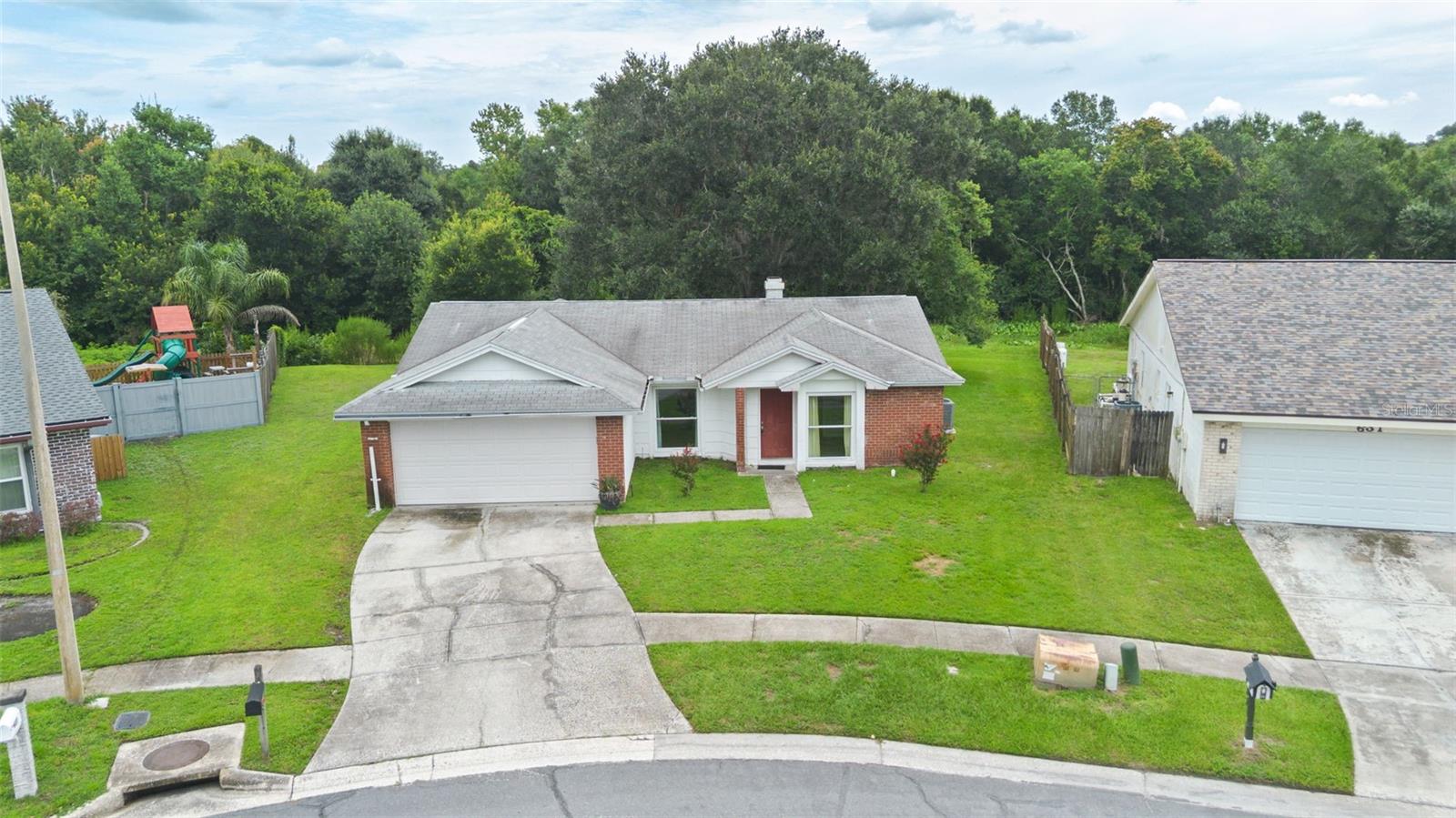 629 Stillview Cir Property Photo 37