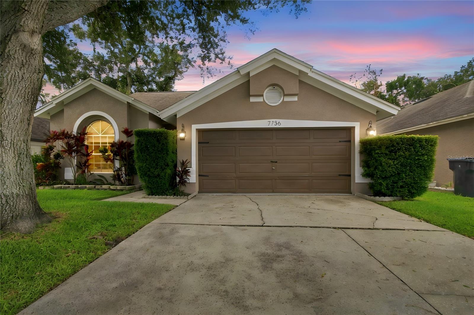 7736 Marbella Creek Ave Property Photo 1