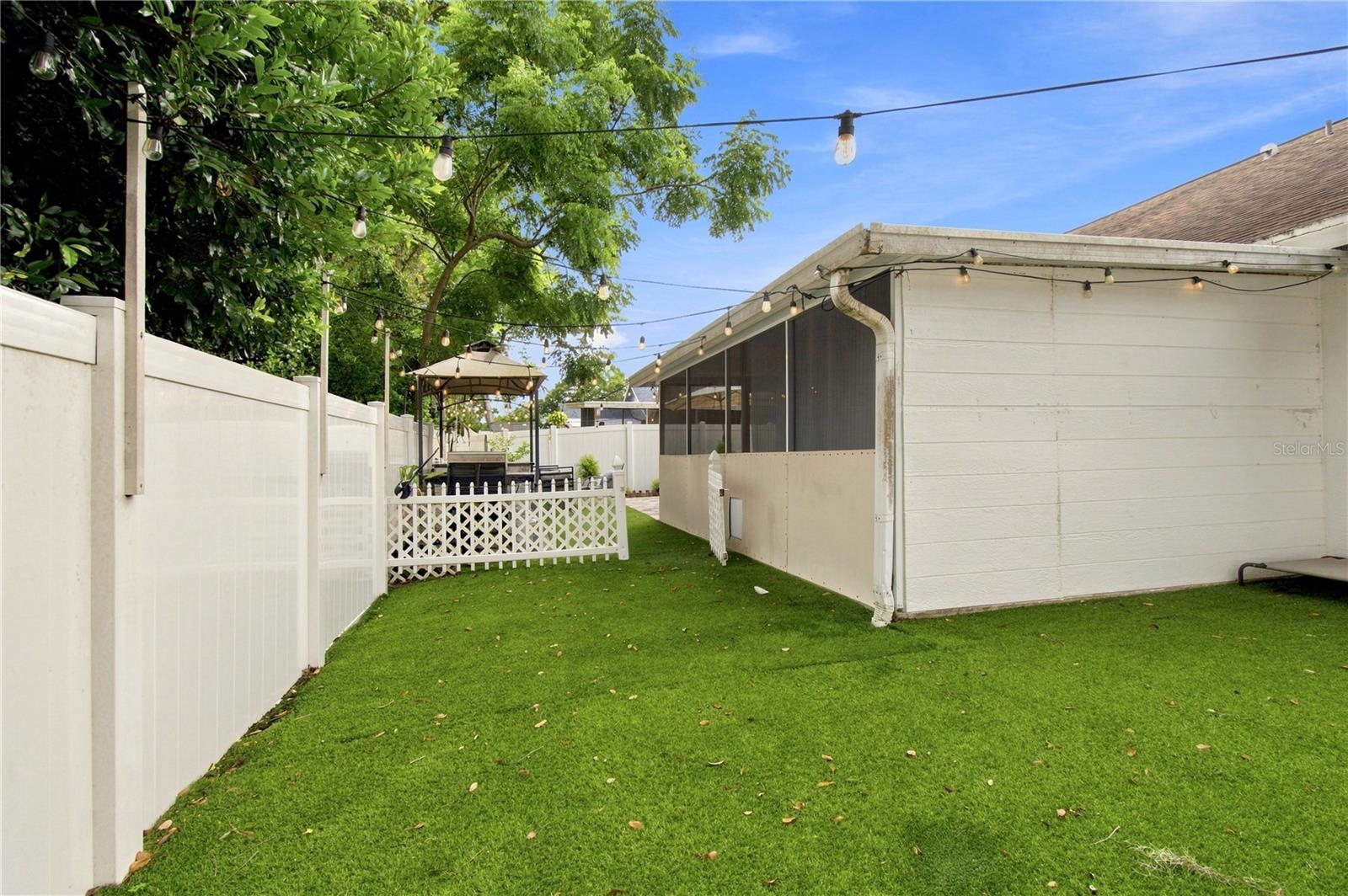 7736 Marbella Creek Ave Property Photo 69
