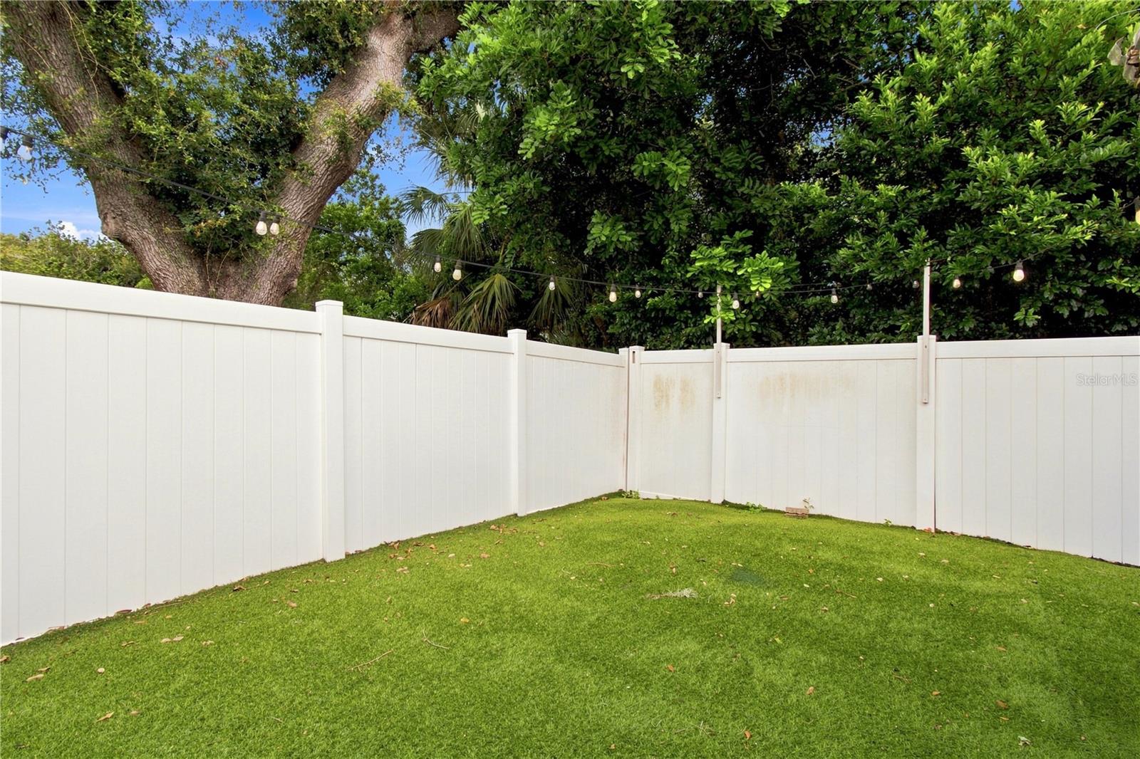 7736 Marbella Creek Ave Property Photo 70