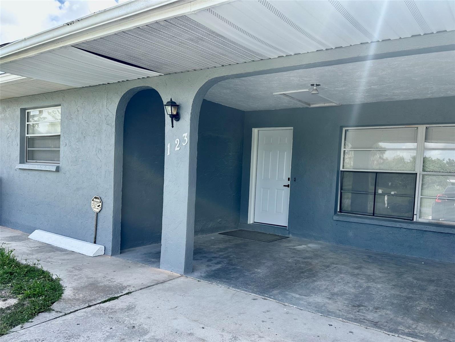 121 Granada Blvd Property Photo 2
