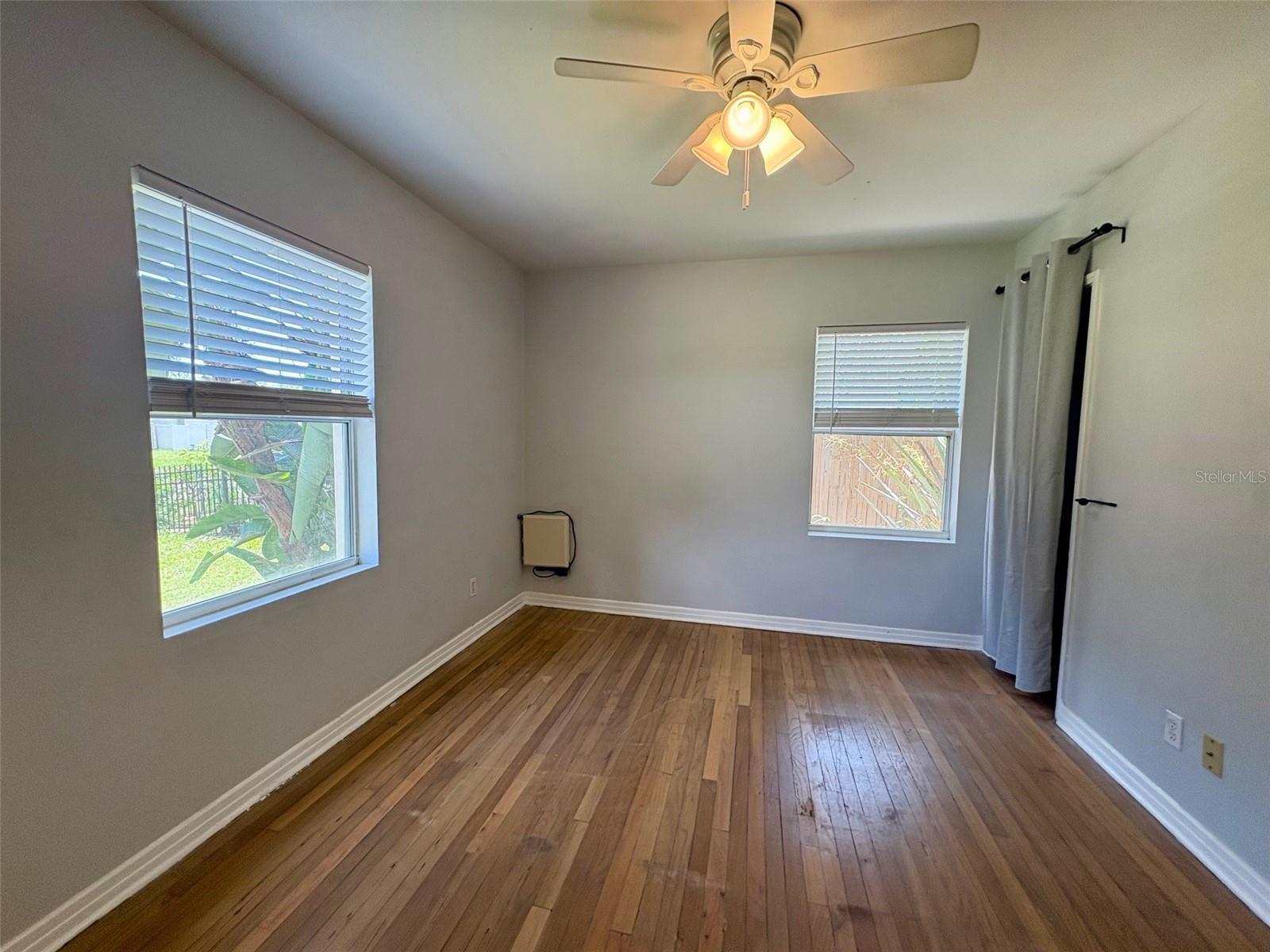 TB8537659 Property Photo 17