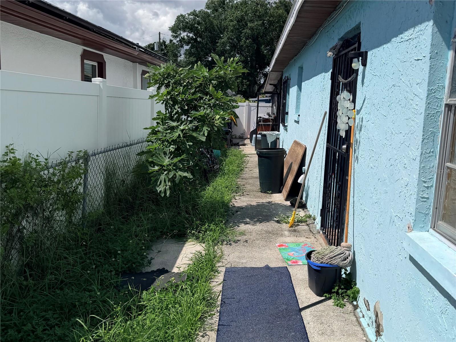 3915 W Broad St Property Photo 16