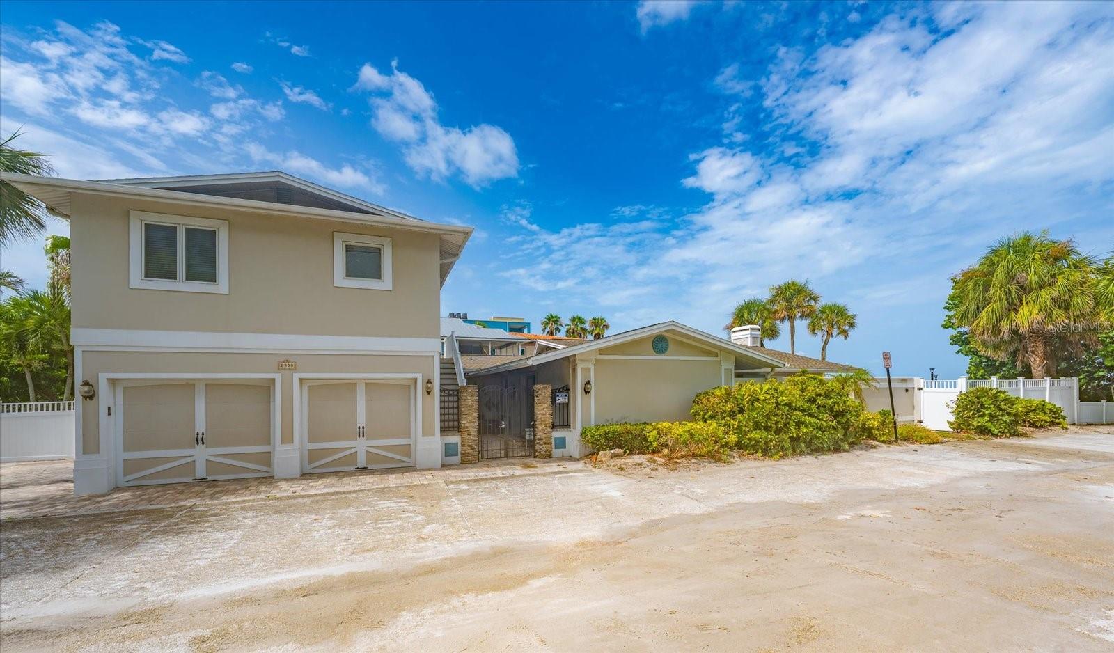 2308 Beach Trl Property Photo 2