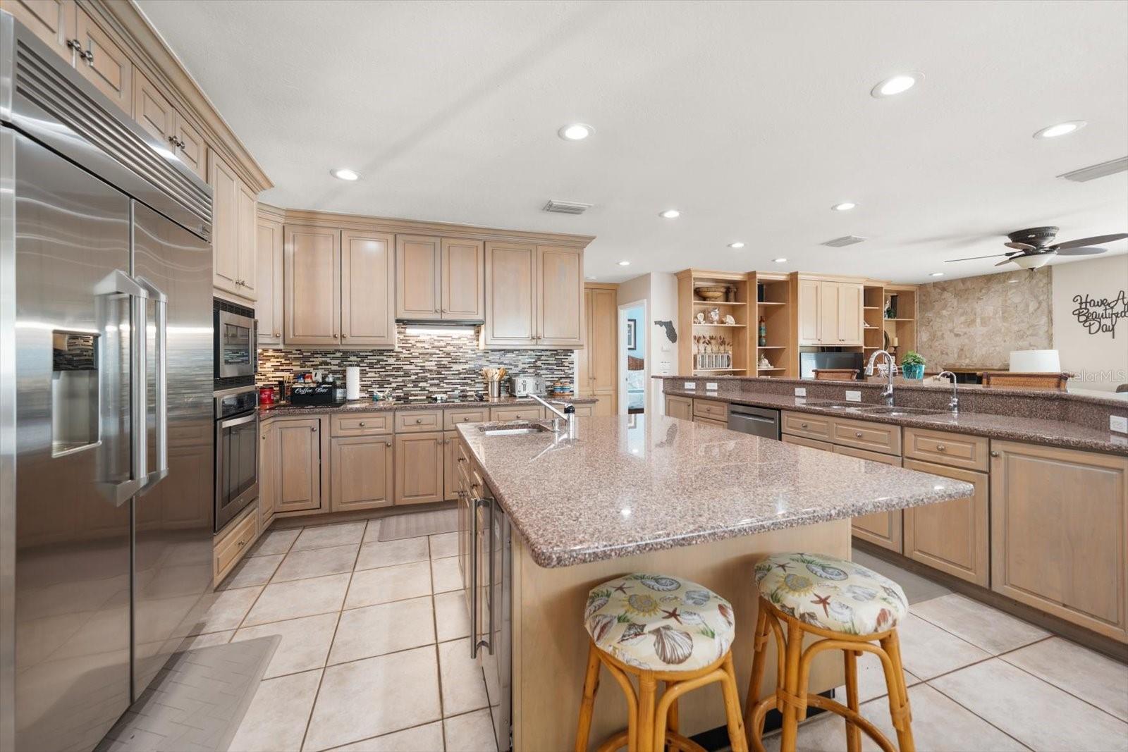 2308 Beach Trl Property Photo 10