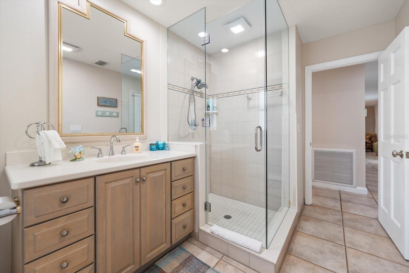 2308 Beach Trl Property Photo 27