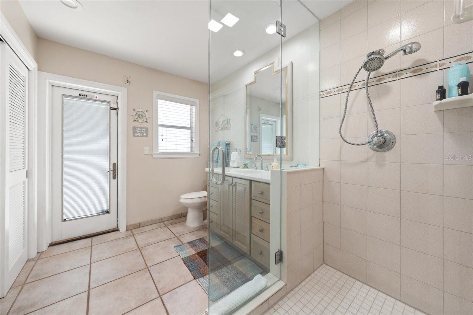 2308 Beach Trl Property Photo 28