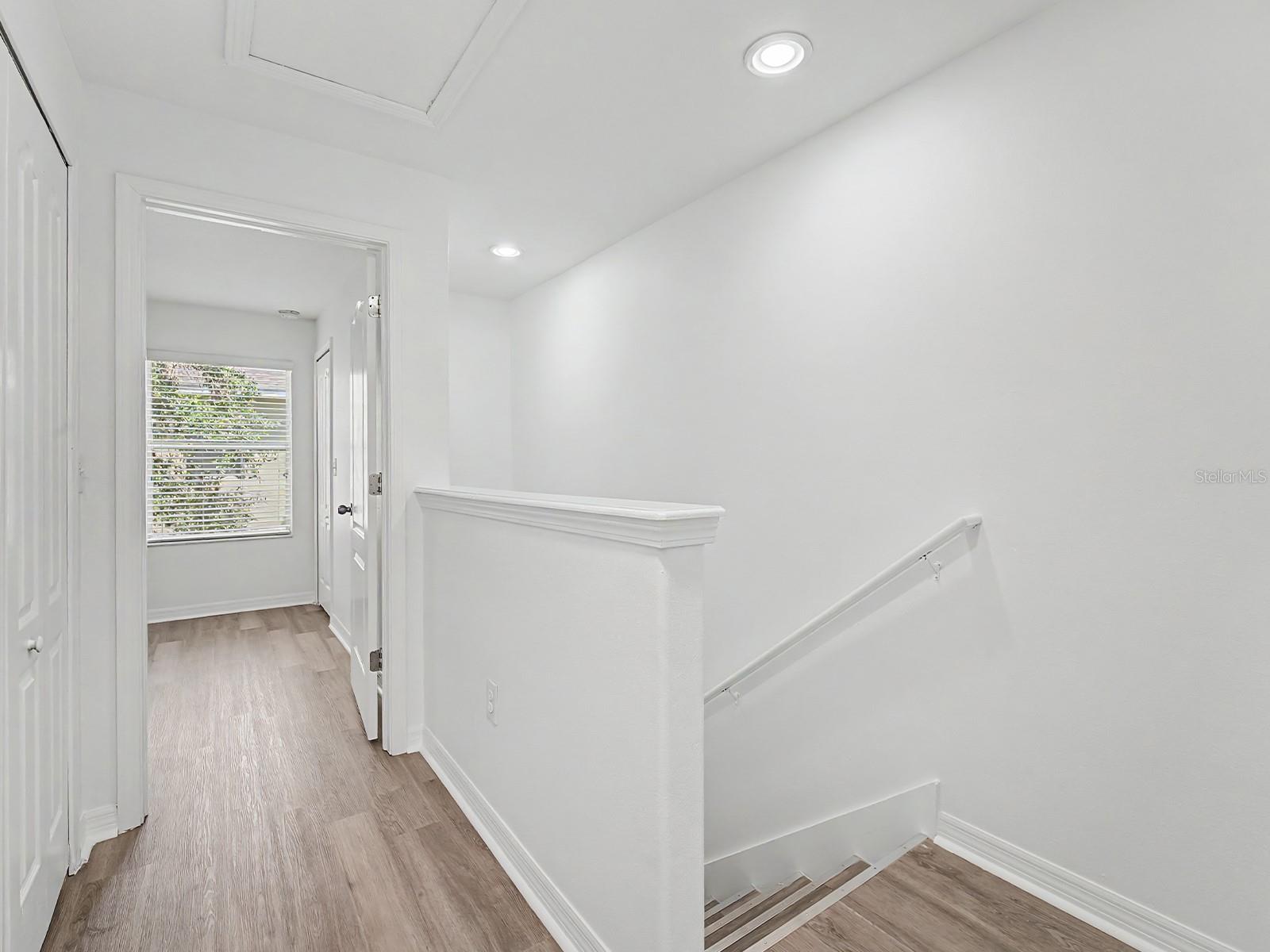 8518 Gablebend Way Property Photo 11