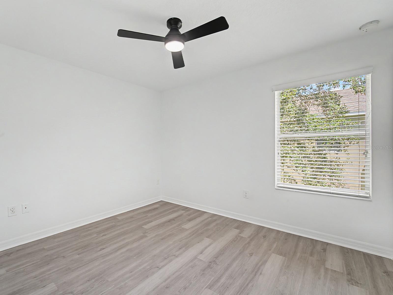 8518 Gablebend Way Property Photo 12