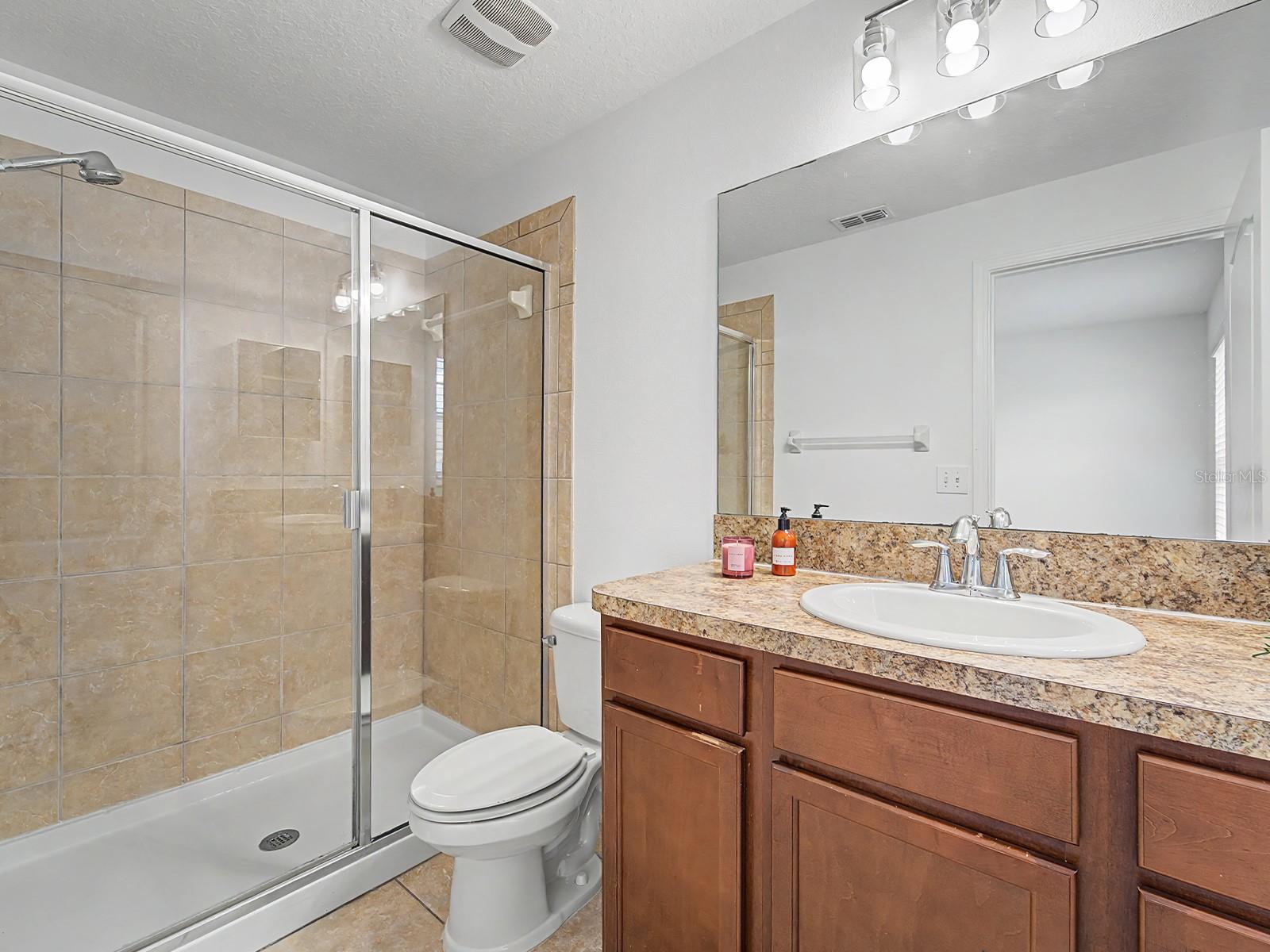 8518 Gablebend Way Property Photo 13