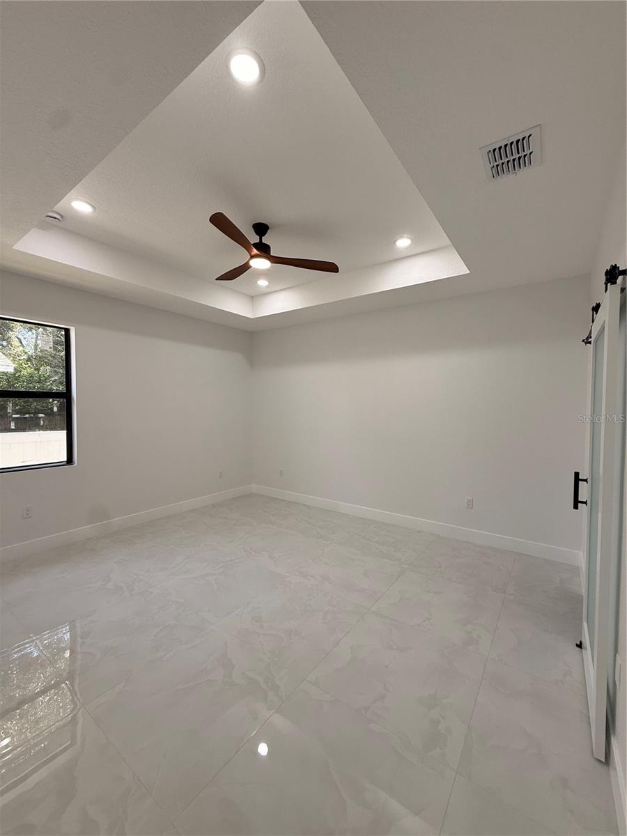 8208 N Elmer St Property Photo 16