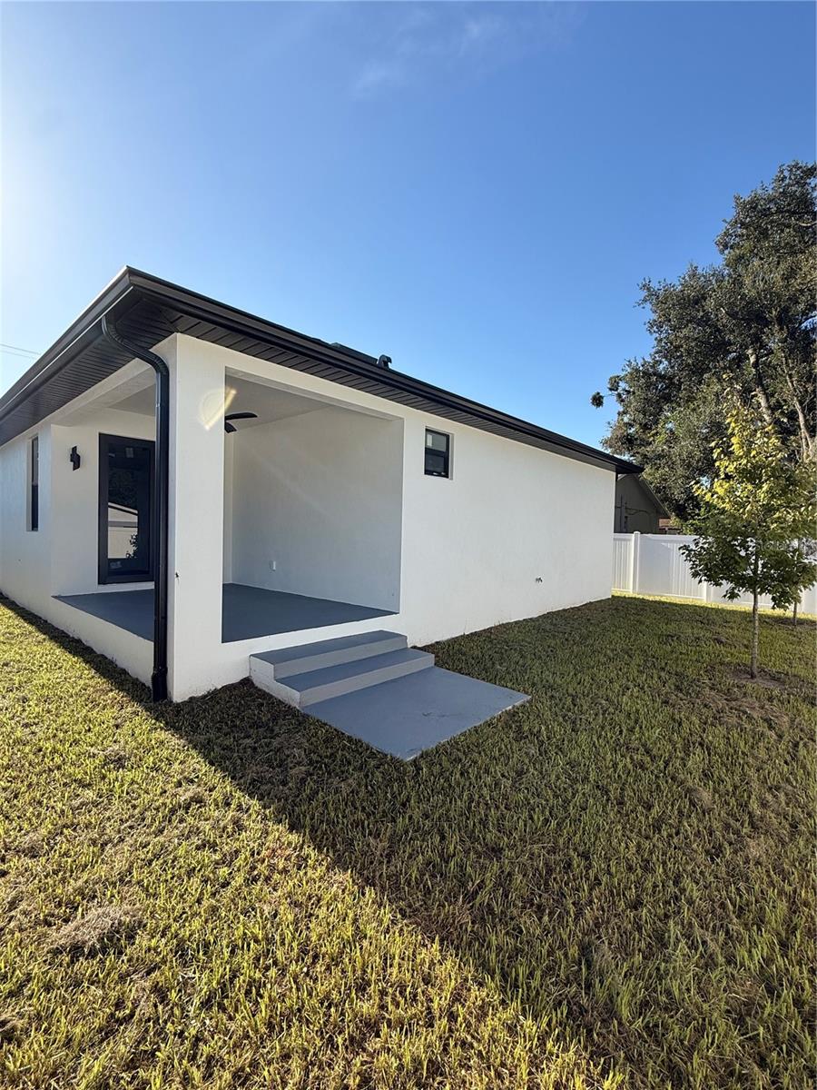 8208 N Elmer St Property Photo 26