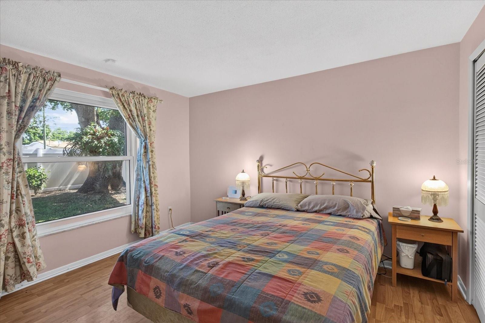 13497 Oval Dr E Property Photo 9