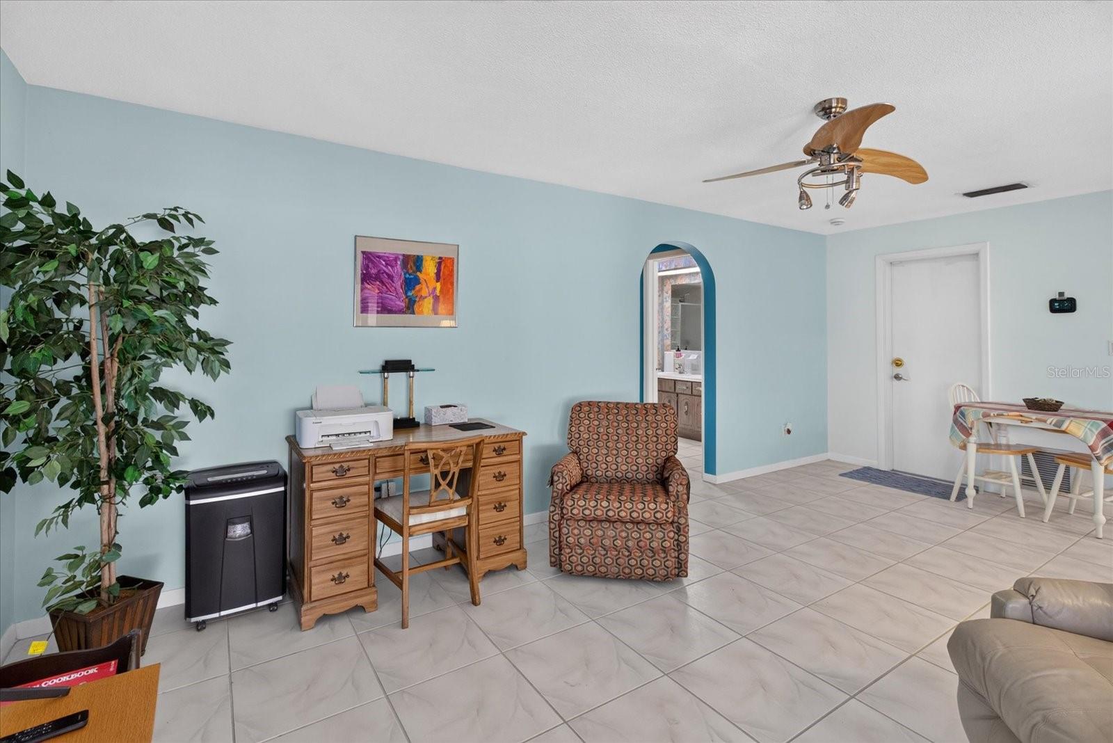 13497 Oval Dr E Property Photo 52