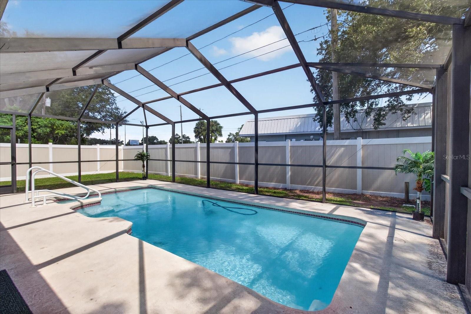 13497 Oval Dr E Property Photo 66