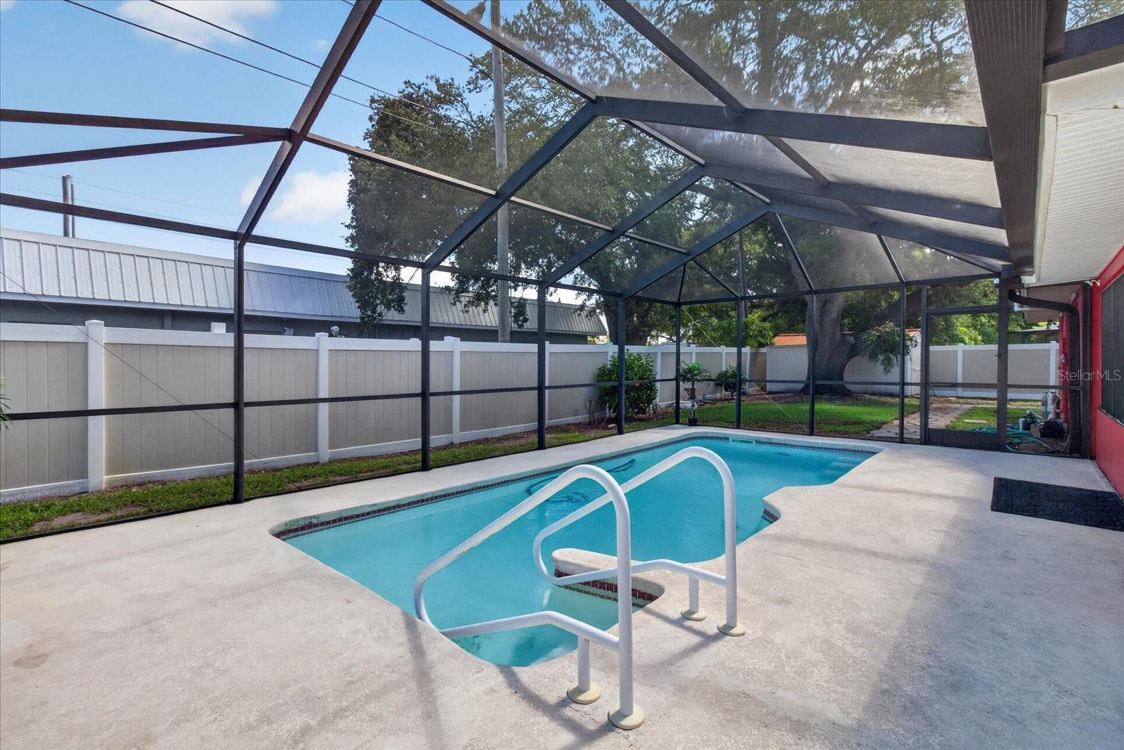 13497 Oval Dr E Property Photo 68