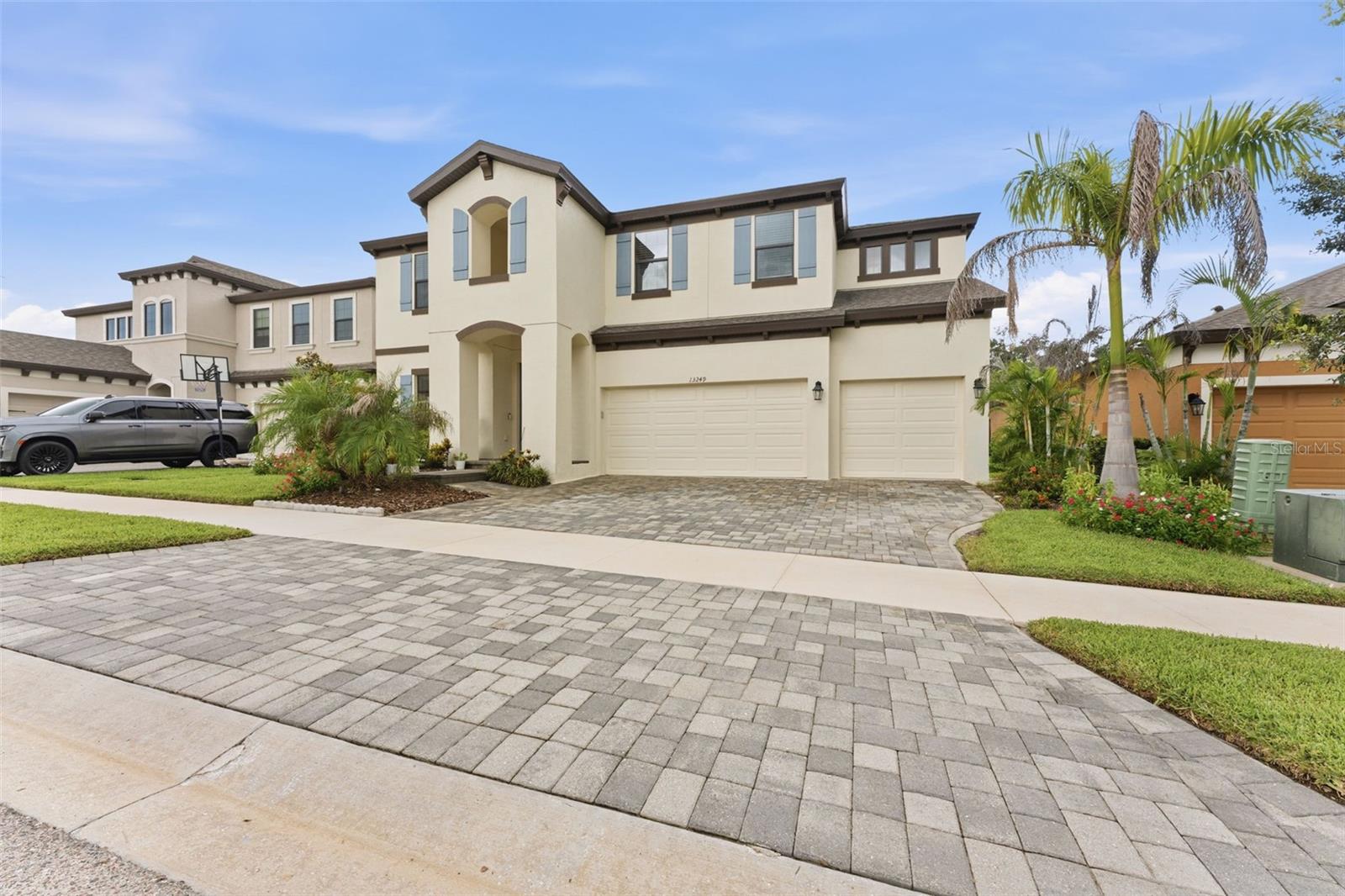 13249 Wildflower Meadow Dr Property Photo 3