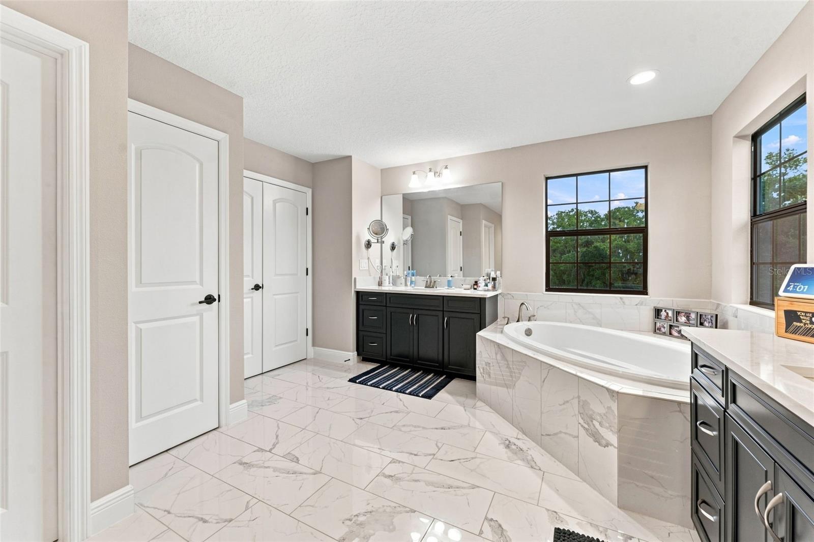 13249 Wildflower Meadow Dr Property Photo 32
