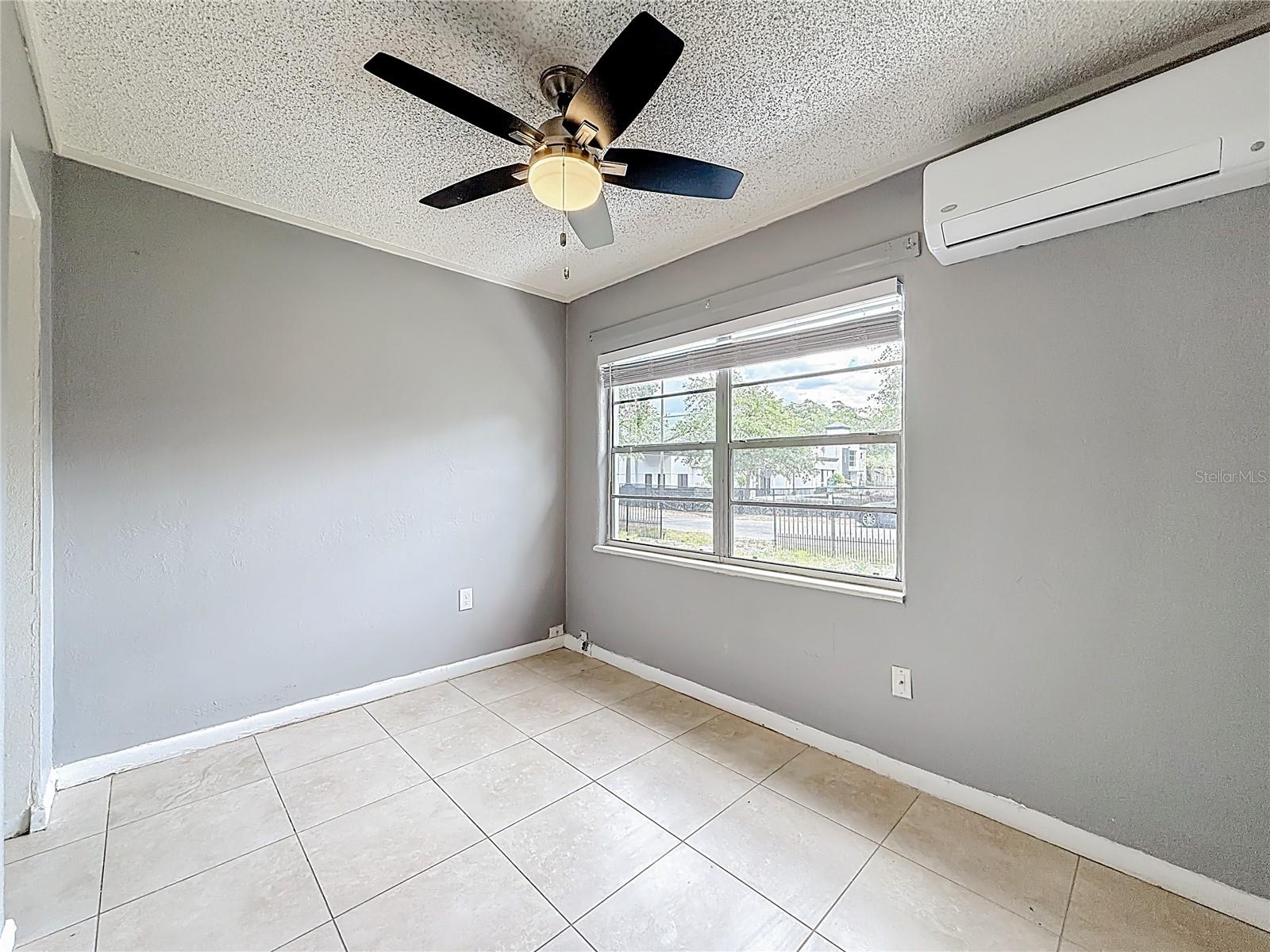 927 Hoffner Ave Property Photo 13
