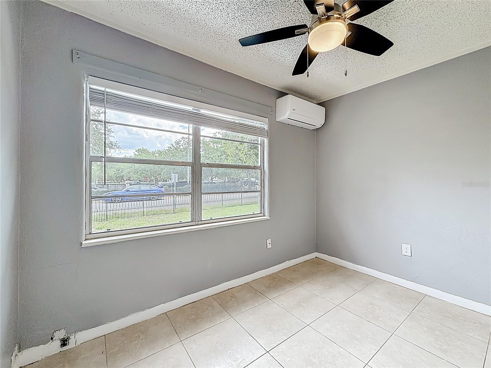 927 Hoffner Ave Property Photo 14