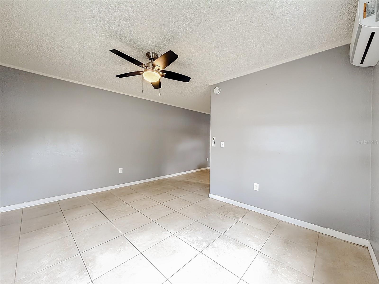 927 Hoffner Ave Property Photo 18