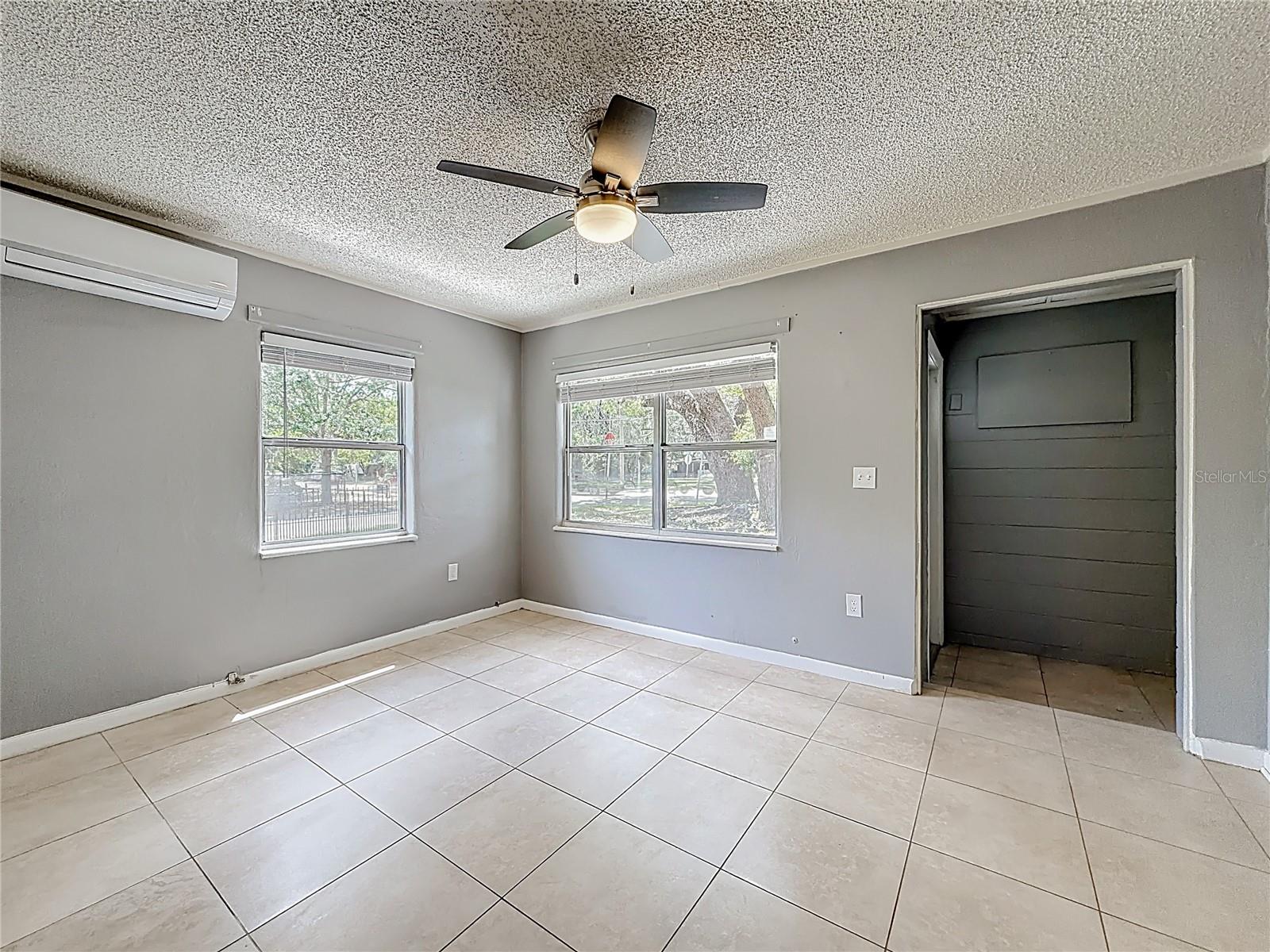 927 Hoffner Ave Property Photo 20