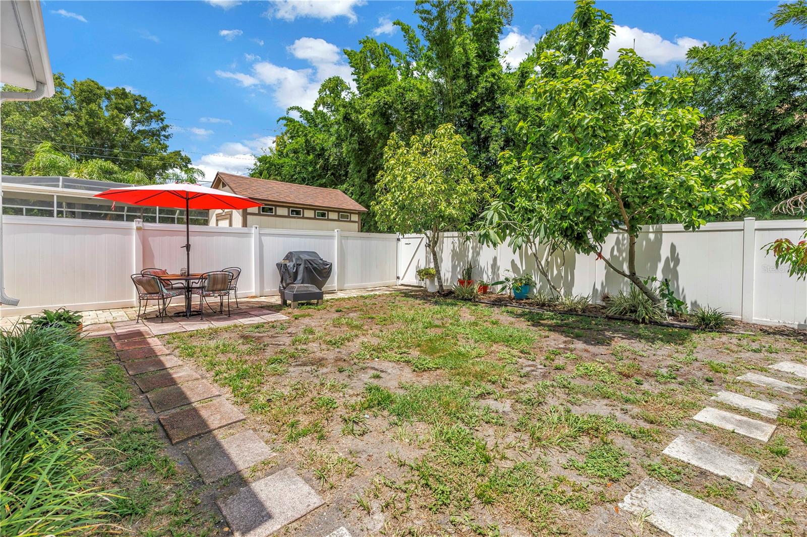 2711 W Fig St Property Photo 36
