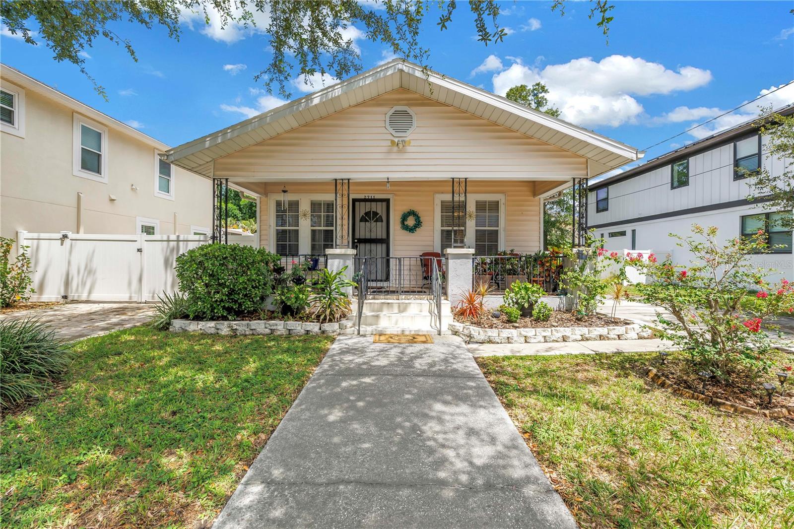 2711 W Fig St Property Photo 54