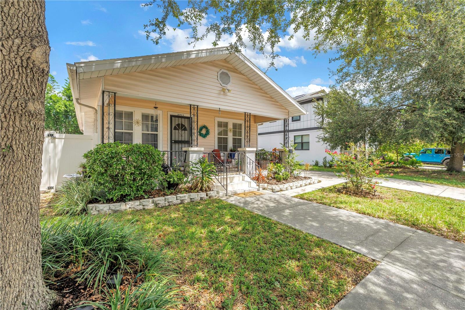 2711 W Fig St Property Photo 55