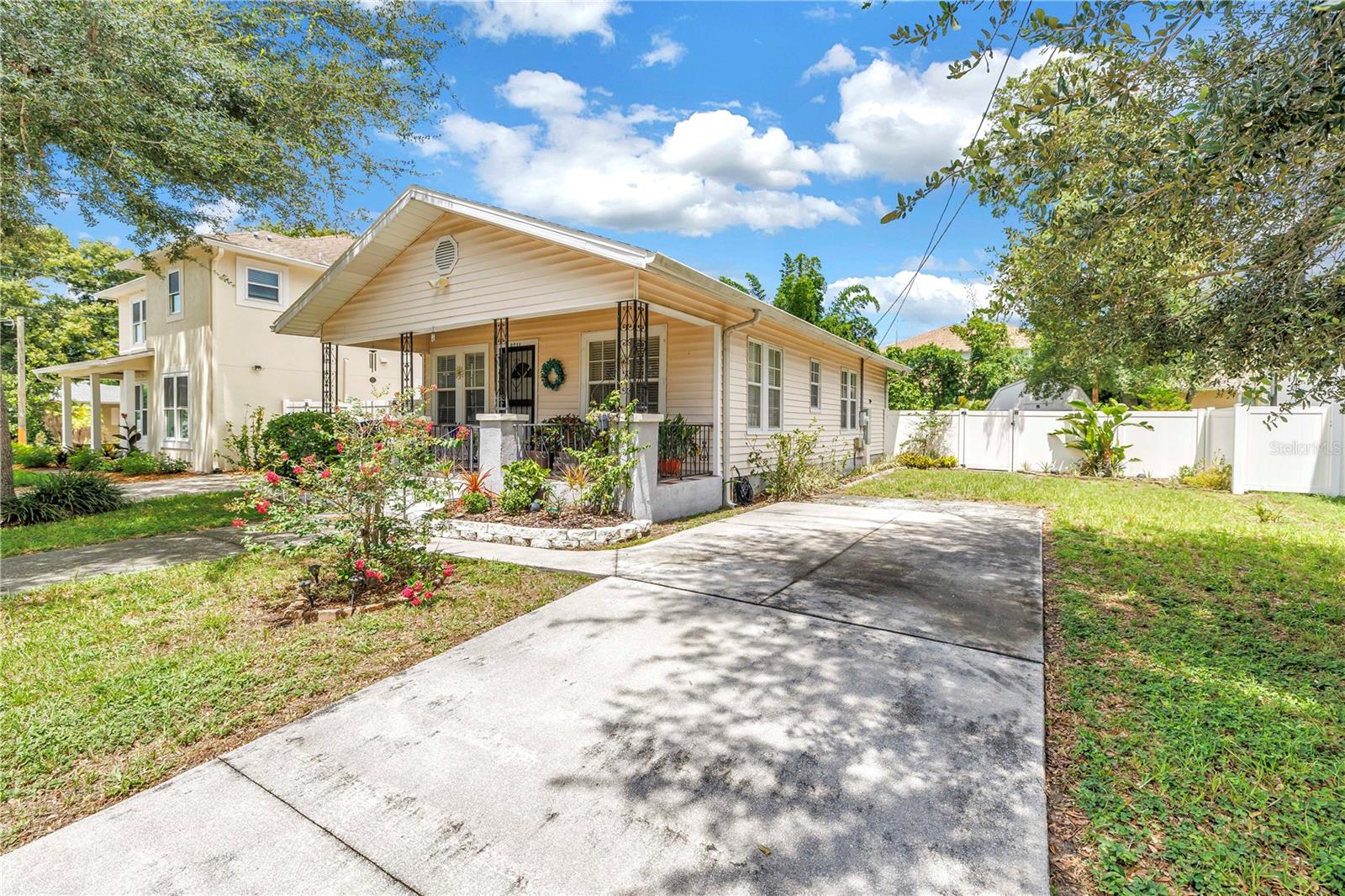 2711 W Fig St Property Photo 56