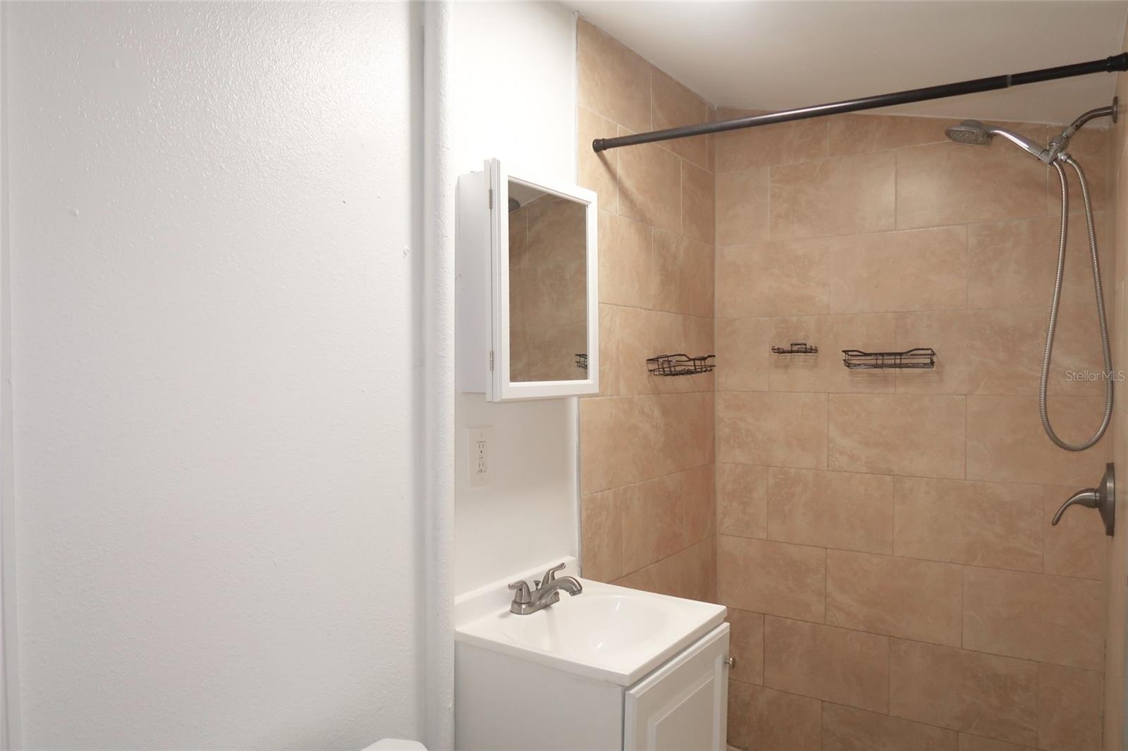4829 6th St Property Photo 16