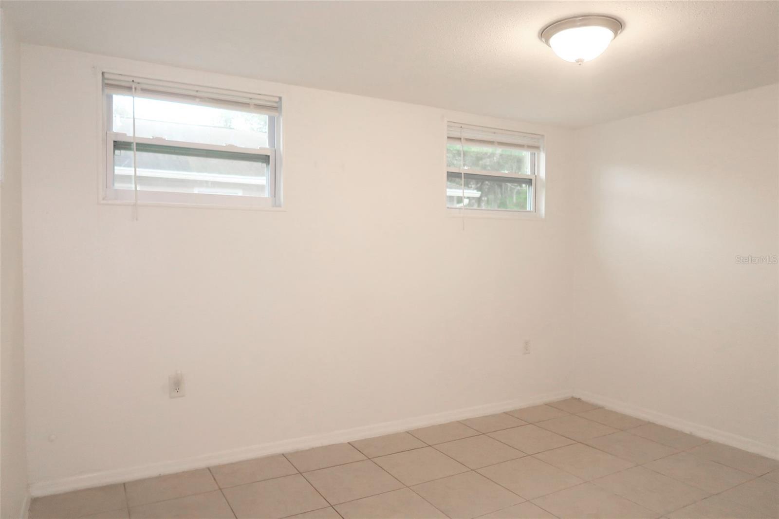 4829 6th St Property Photo 18